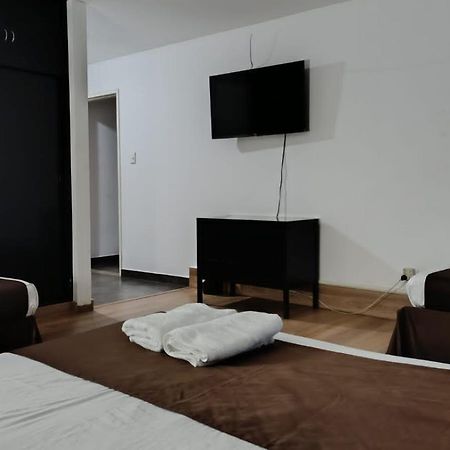 Hotel Ariston קאלי מראה חיצוני תמונה